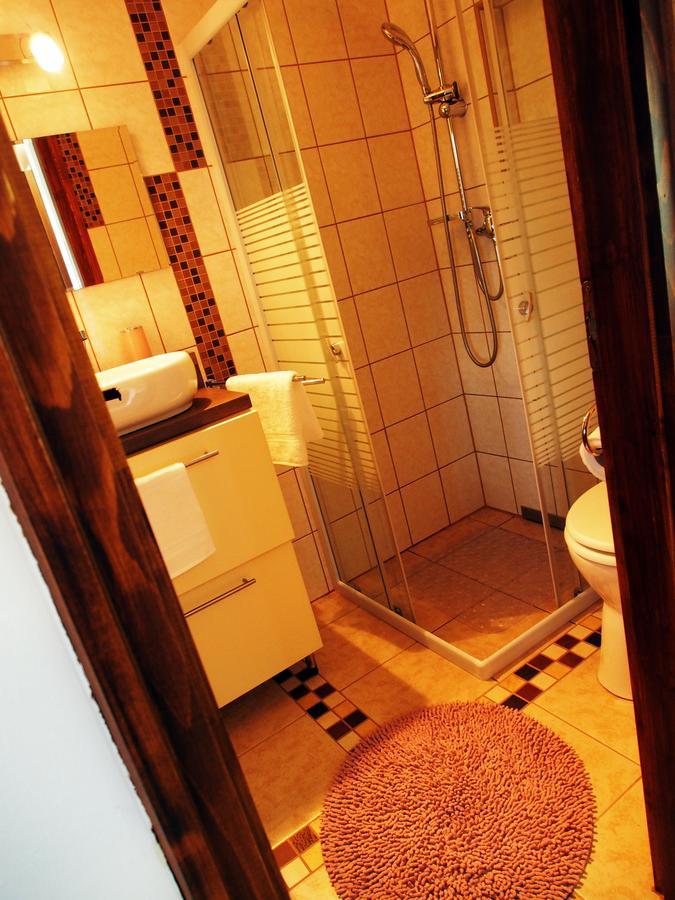 Laszlo Nyaralohaz Balatonfenyves Exteriör bild